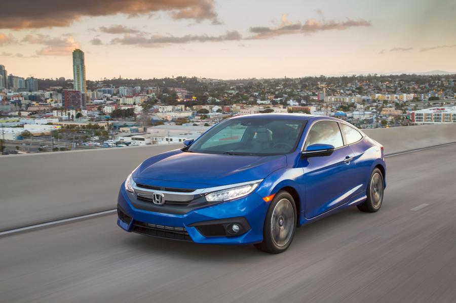  Honda Civic Coupe (FC3) 2016 года  (NA) (фото 6 из 40)